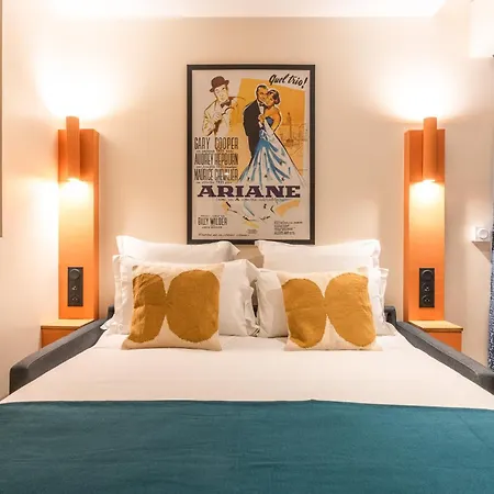 Apartment Maison Menilmontant Paris