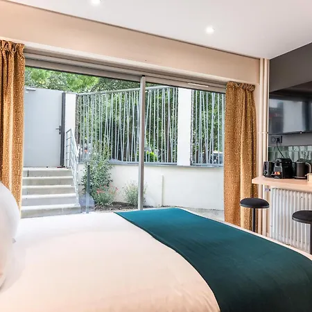Apartment Maison Menilmontant Paris