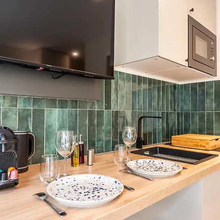 Maison Menilmontant Apartment