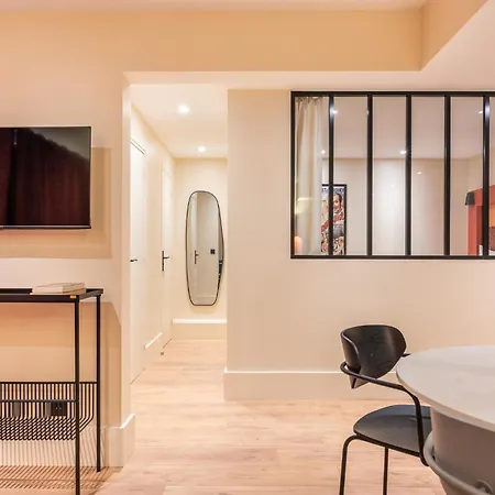 Апартаменты Maison Menilmontant *