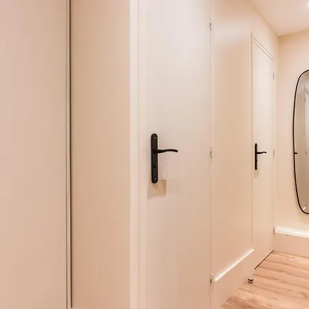 Maison Menilmontant Апартаменты Париж
