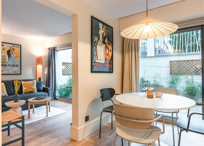 Lägenhet Maison Menilmontant Paris