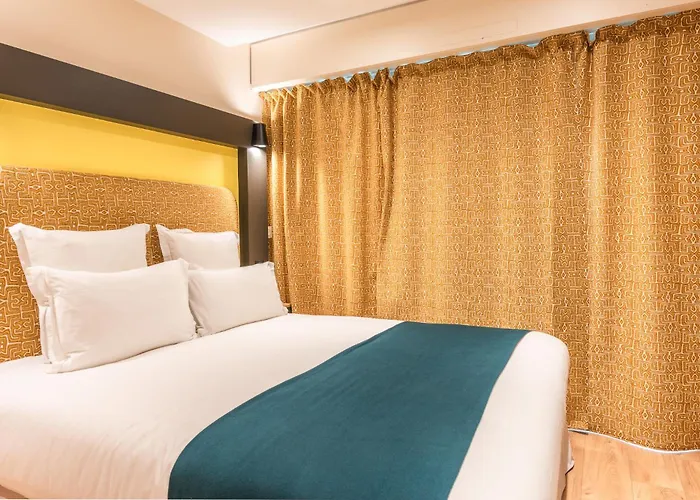 Maison Menilmontant Appartement *