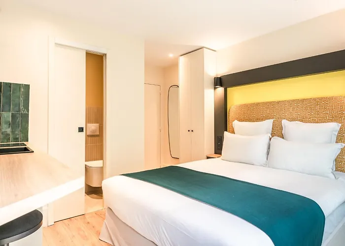 Maison Menilmontant شقة باريس